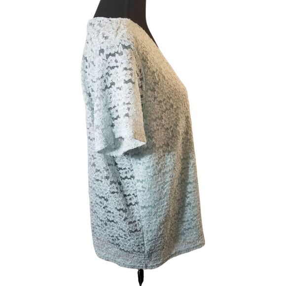 💚 3/$10 Vintage Lace Blouse by M.K.M. Designs - Picture 2 of 4